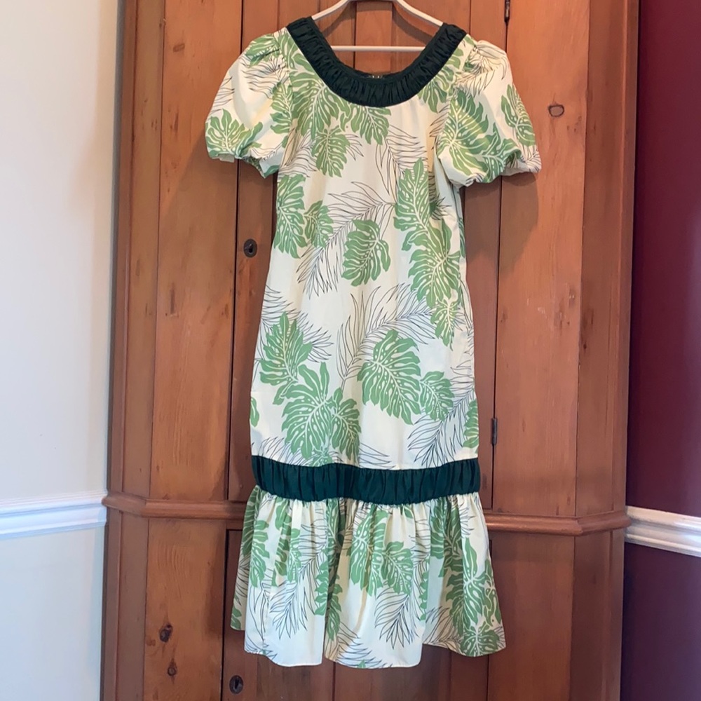 Lucky You Hawaiian muumuu puff sleeve dress M